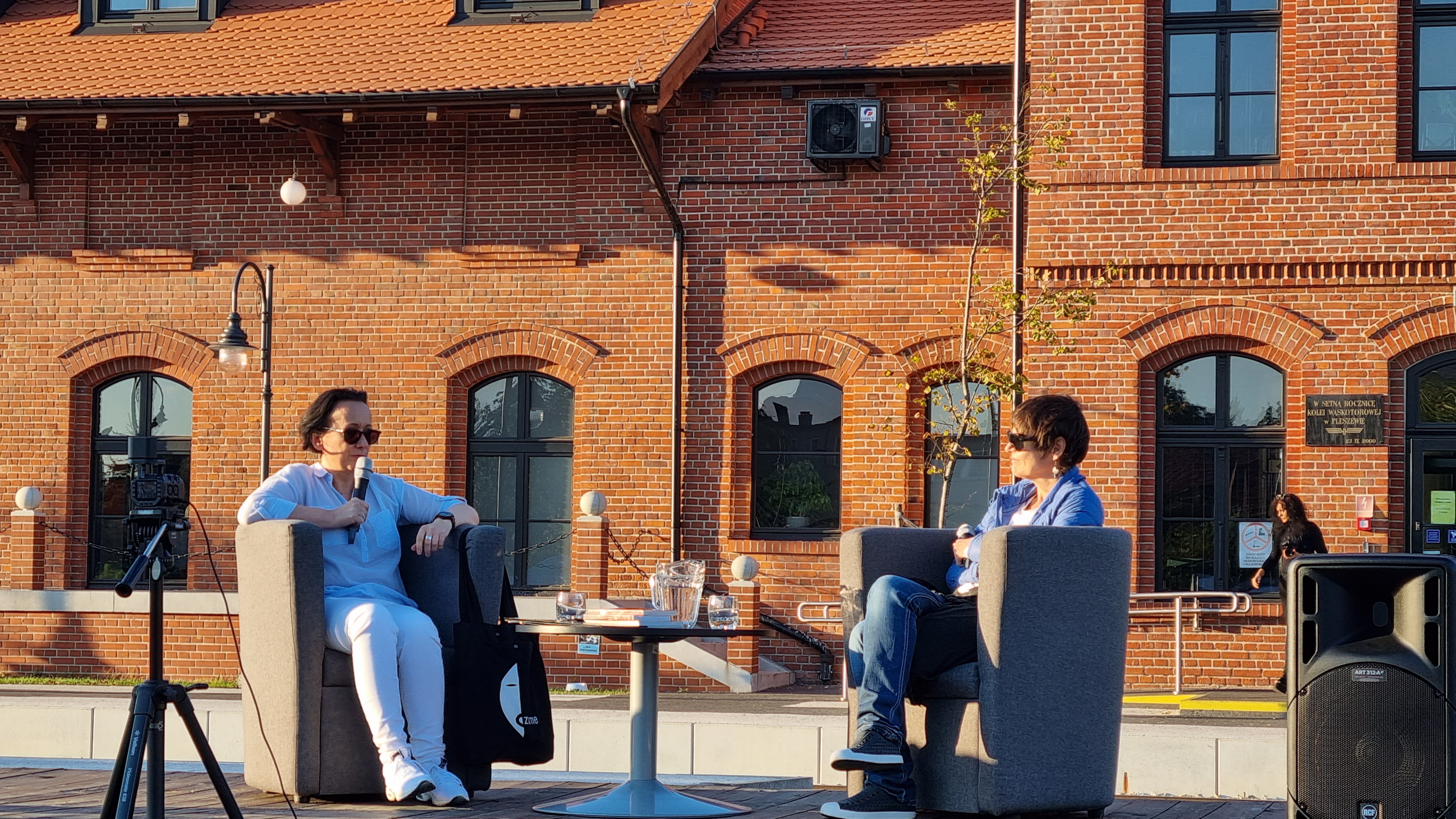 Foto (UMiG Pleszew): Pleszew po raz pierwszy był gospodarzem prestiżowego festiwalu literackiego. 