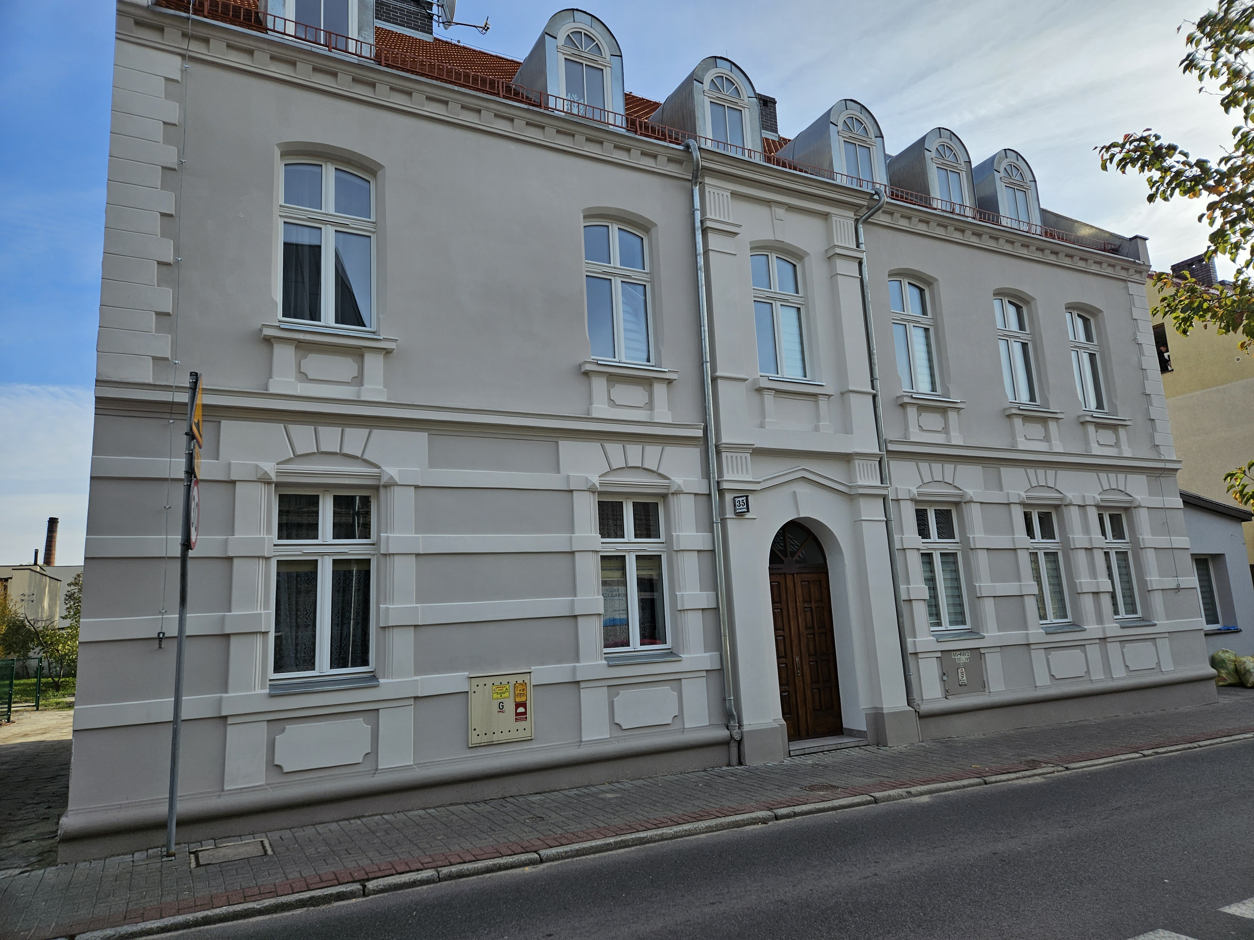 Foto (UMiG Pleszew): Najnowsze inwestycje samorządu to mieszkania na wynajem i komunalne.