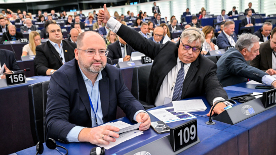 Europosłowie EKR Adam Bielan i Kosma Złotowski; fot. © European Union 2024 - Source : EP