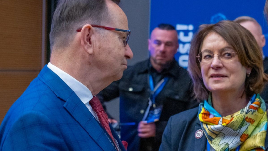 Marszałek województwa podkarpackiego Władysław Ortyl i członkini KR Antje Grotheer; fot. © European Union / Sebastian Stankiewicz / Biuro prasowe UMWP