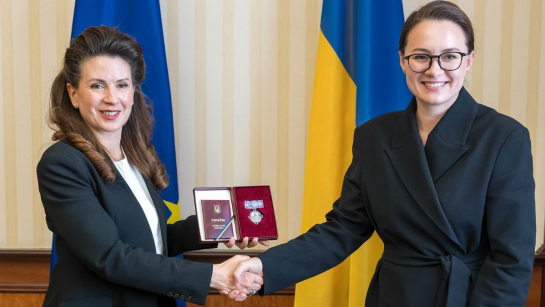 Przewodnicząca KR Kata Tutto (L) i premier Ukrainy Julia Swirydenko; fot. © European Union/Vladyslav Musiienko