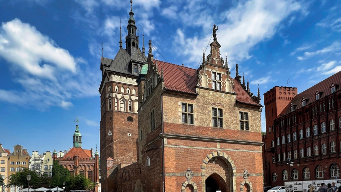 Brama Gdańska - jeden z najważniejszych zabytków Gdańska. Fot.PAP/Jerzy Ochoński