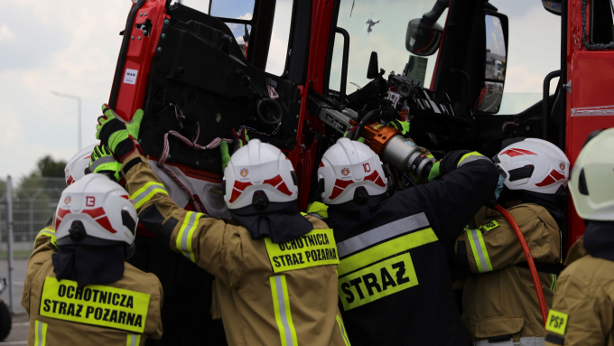 Ekwiwalenty dla strażaków OSP do zmiany, fot. PAP/Art Service