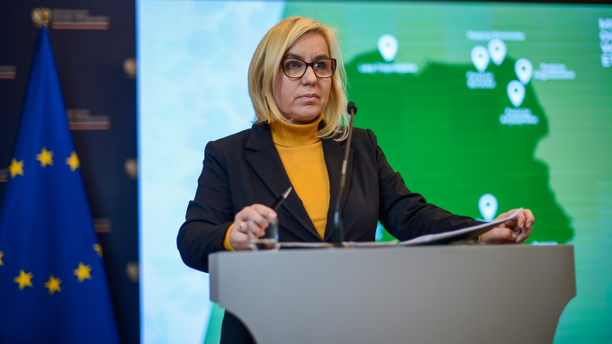 Minister klimatu i środowiska Paulina Hennig-Kloska, fot. PAP/Marcin Obara