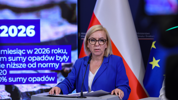 Minister klimatu i środowiska Paulina Hennig-Kloska; fot. PAP/Albert Zawada